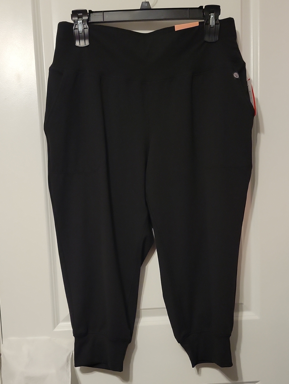 Livi Lane Bryant Women's Capri Joggers, Black 14/16 NWT